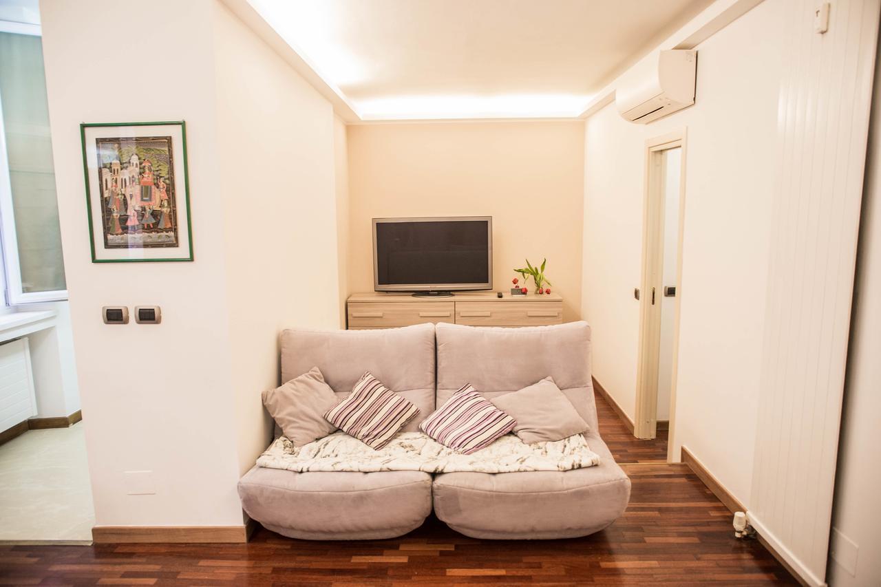 Amendola Fiera Flat Apartment Mailand